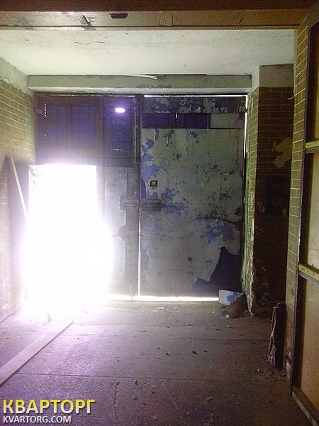 Rent out warehouse. Киев,  Шахтерская — photo 1