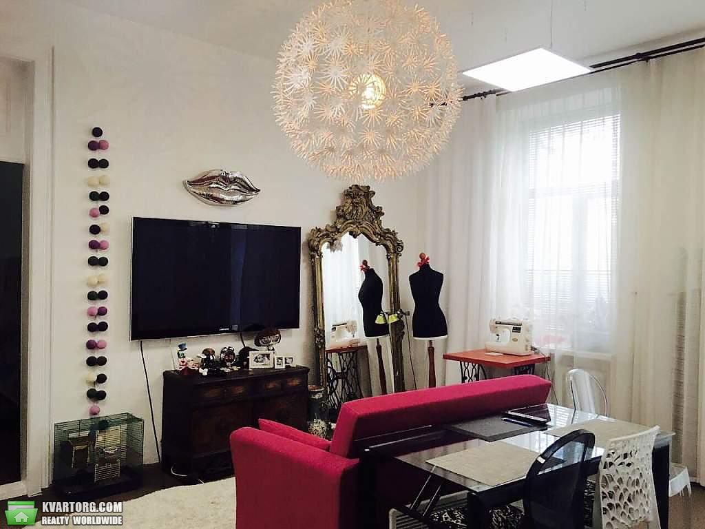 Rent out 2-room apartment. Киев,  Толстого — photo 1