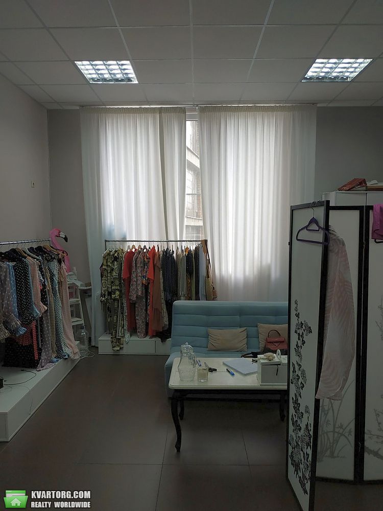 Rent out office. Киев, Артема — photo 1
