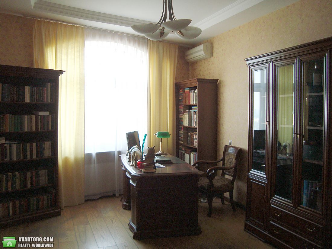 Sell multi-room apartment. Киев,  Нестеровский пер — photo 6