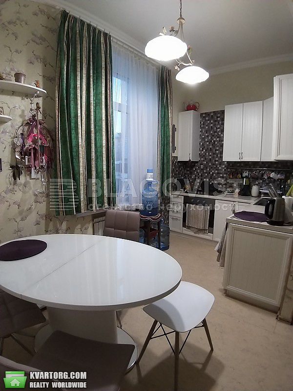 Sell 3-room apartment. Киев,  Крещатик — photo 1