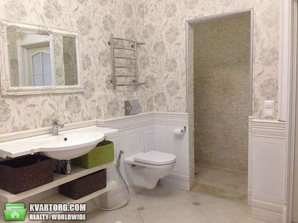 Sell 4-room apartment. Киев,  Гончара — photo 1