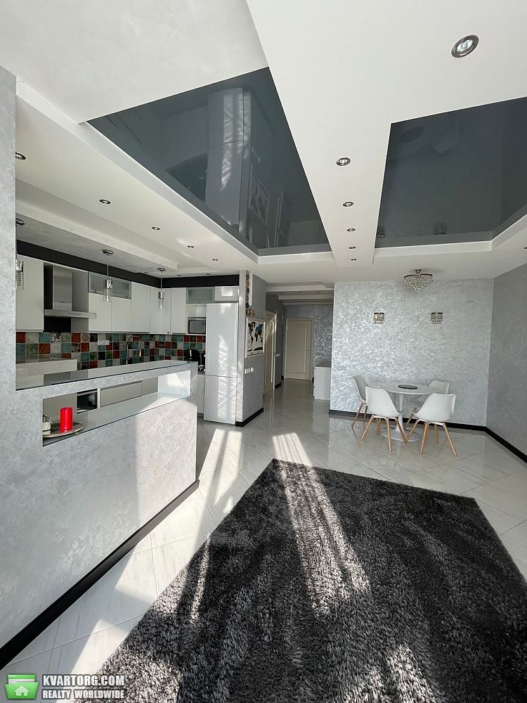 Rent out 3-room apartment. Киев, Львовская — photo 4