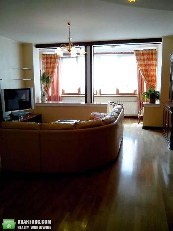 Rent out 3-room apartment. Киев,  Ярославов Вал — photo 3
