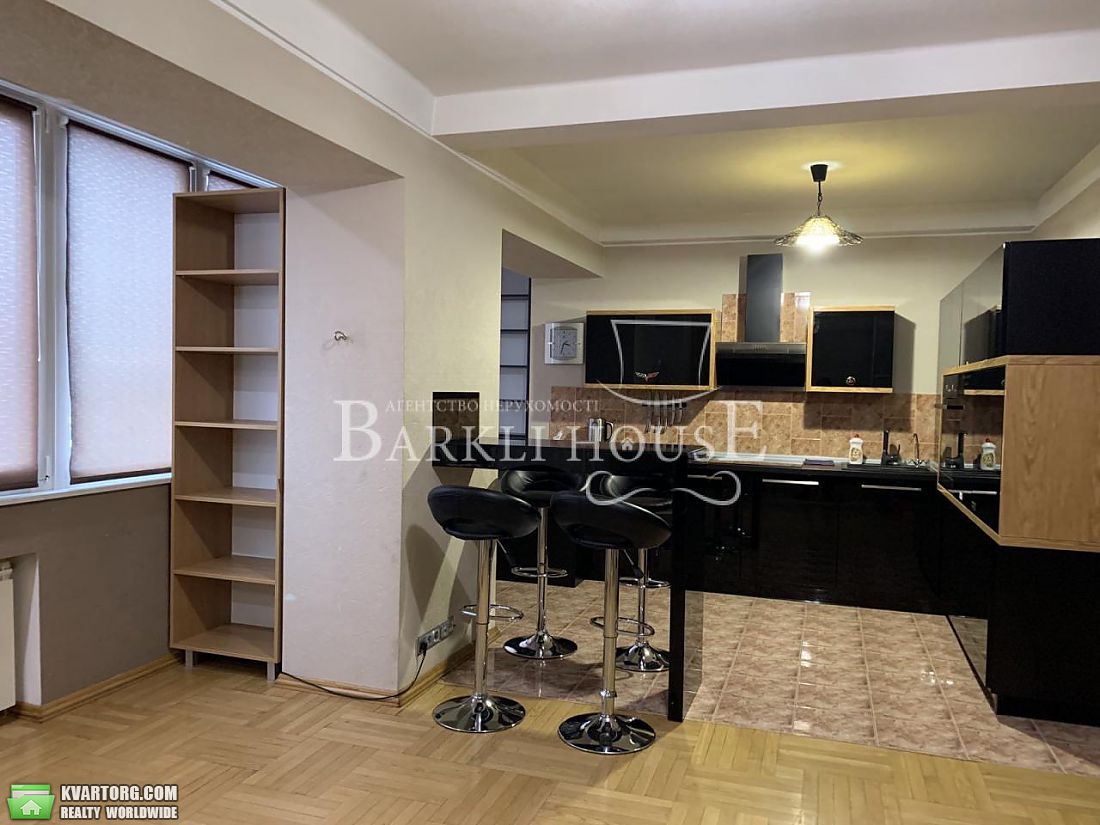 Rent out 2-room apartment. Киев,  Никольско-Ботаническая — photo 3