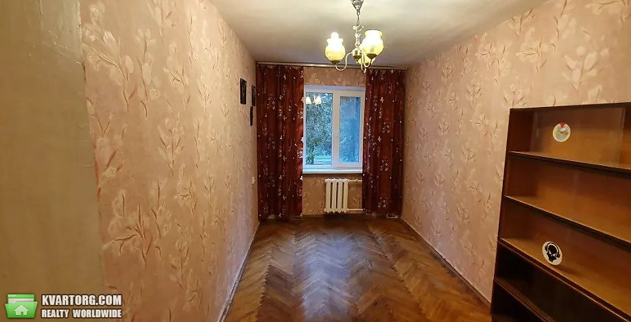 Sell 3-room apartment. Киев,  Курская — photo 3