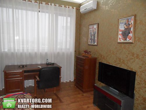 Rent out 3-room apartment. Одесса, Французский бульвар — photo 10