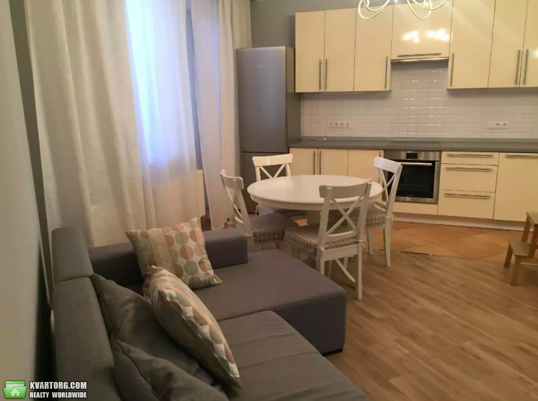 Rent out 3-room apartment. Киев,  Голосеевская — photo 9