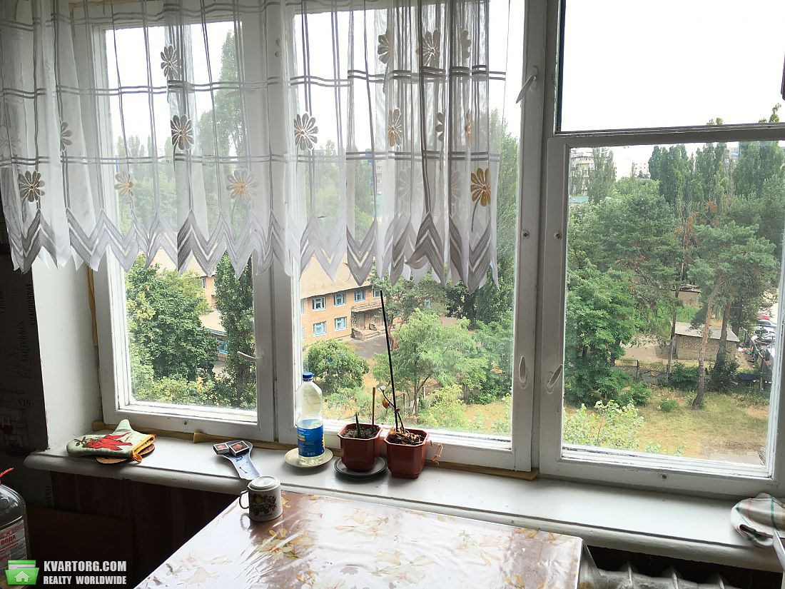 Sell 1-room apartment. Киев,  Братиславская — photo 3