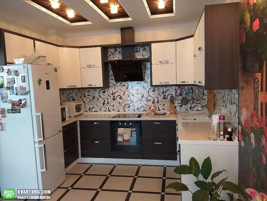 Sell 3-room apartment. Киев, Регенераторная — photo 2