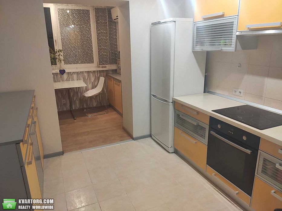 Sell 2-room apartment. Киев,  Азербайджанская — photo 2