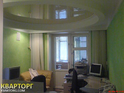 Rent out office. Киев,  Межигорская — photo 1