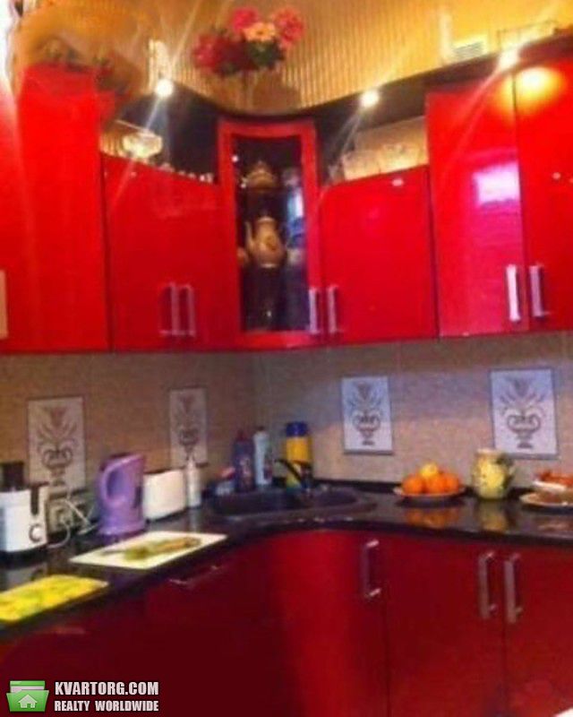 Sell 2-room apartment. Киев,  Костельная — photo 2