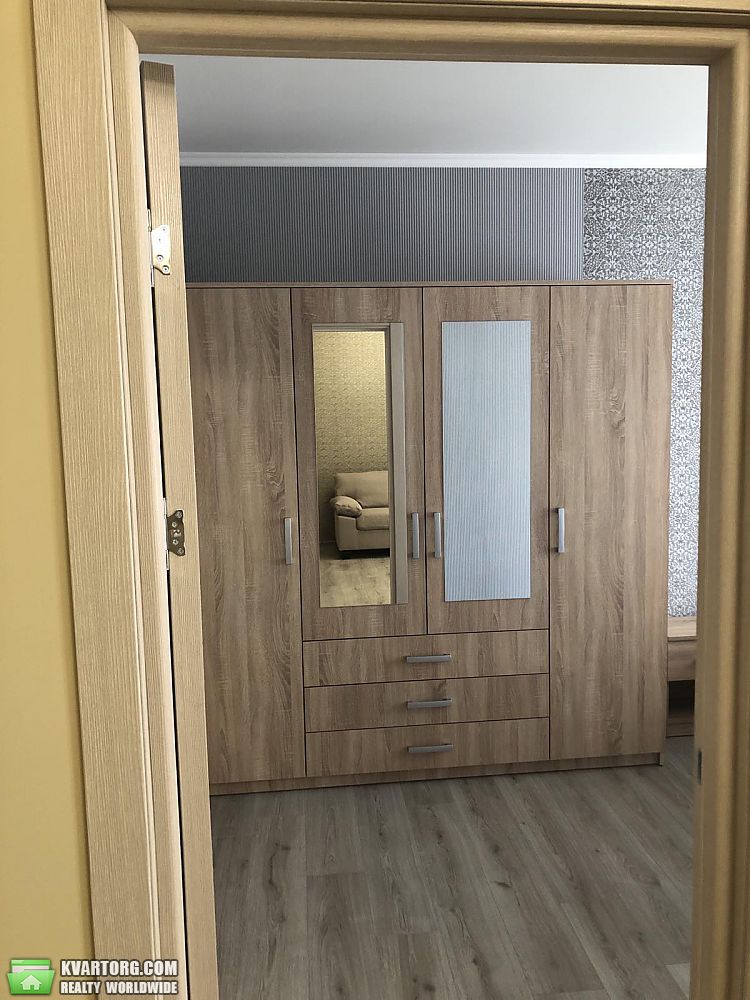 Rent out 2-room apartment. Вишневое,  Первомайская — photo 3