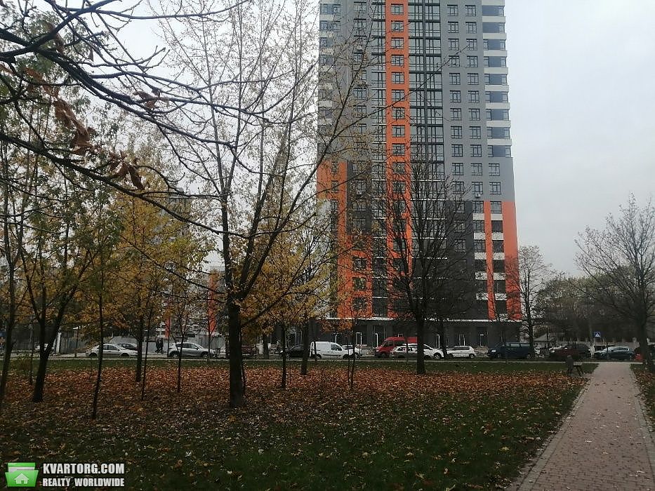 Sell 2-room apartment. Киев,  Бережанская — photo 1