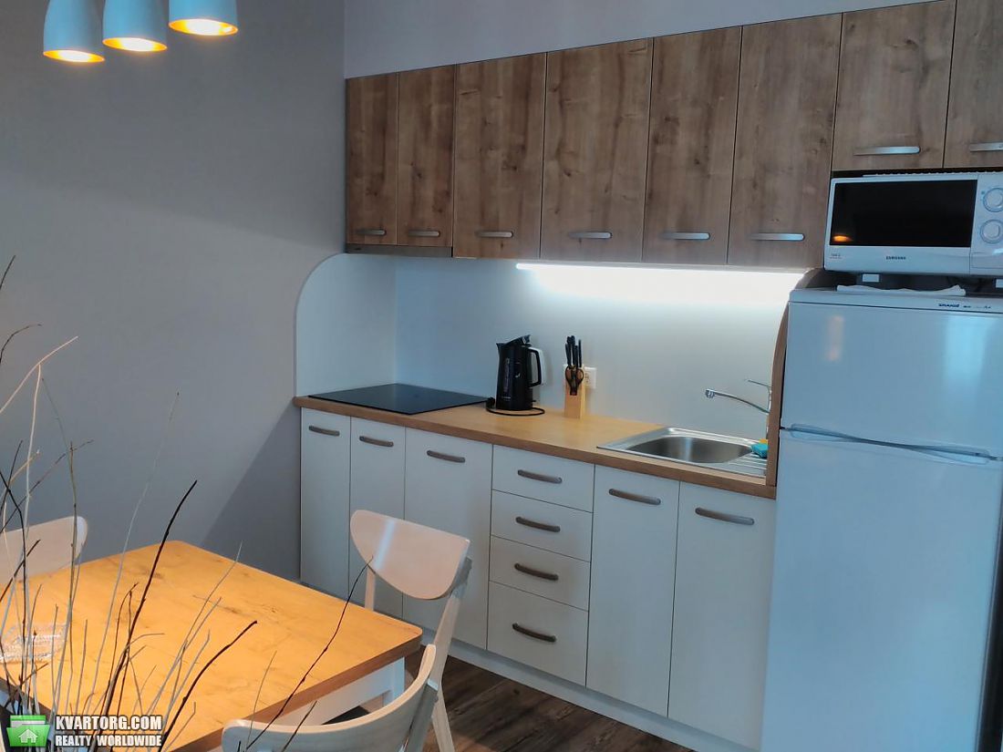 Rent out 2-room apartment. Киев,  Гоголевская — photo 5