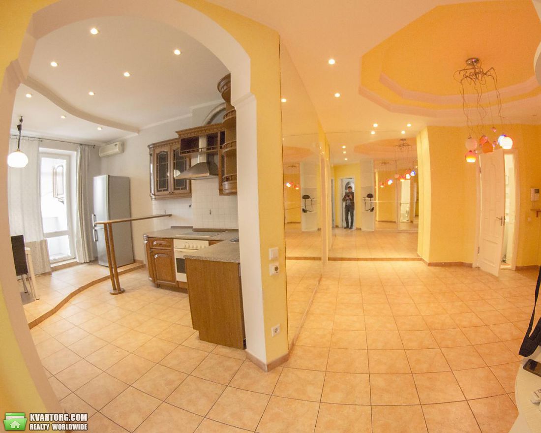 Sell 3-room apartment. Киев,  Дмитриевская — photo 2