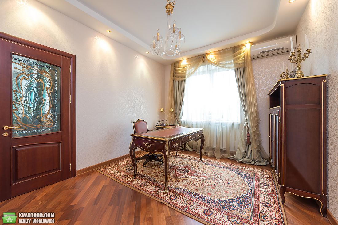 Sell 4-room apartment. Киев,  Вышгородская — photo 5