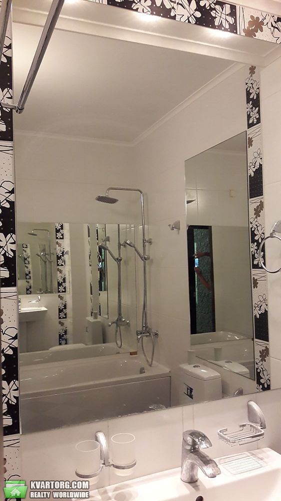 Rent out 3-room apartment. Киев,  Леси Украинки бул — photo 7