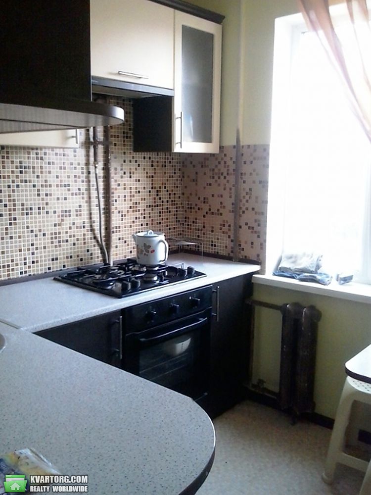 Sell 3-room apartment. Киев,  Миропольская — photo 1