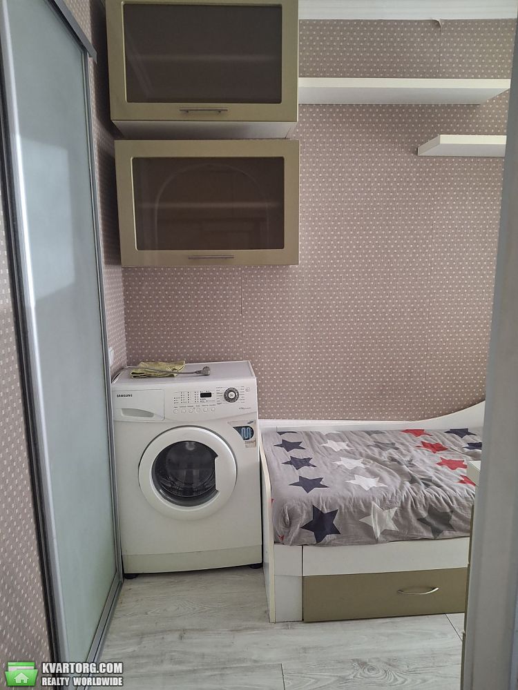 Sell 1-room apartment. Киев, проспект Леся Курбаса — photo 4