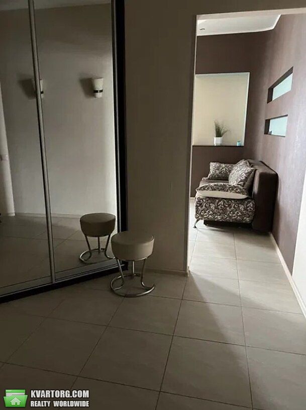 Rent out 1-room apartment. Киев, Коновальца — photo 7