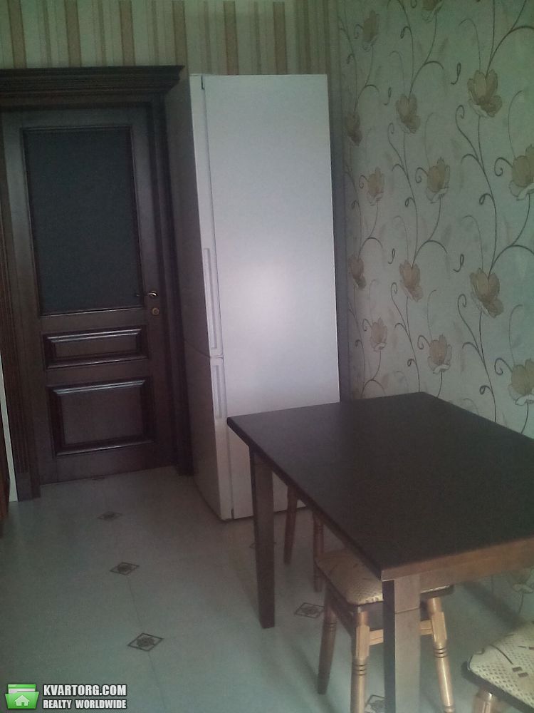Sell 4-room apartment. Киев,  Рижская — photo 3