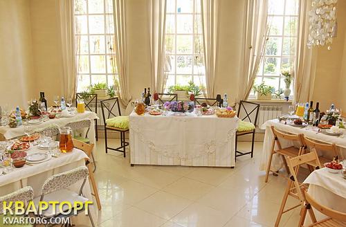 Rent out house. Киев,  Русановские сады — photo 1