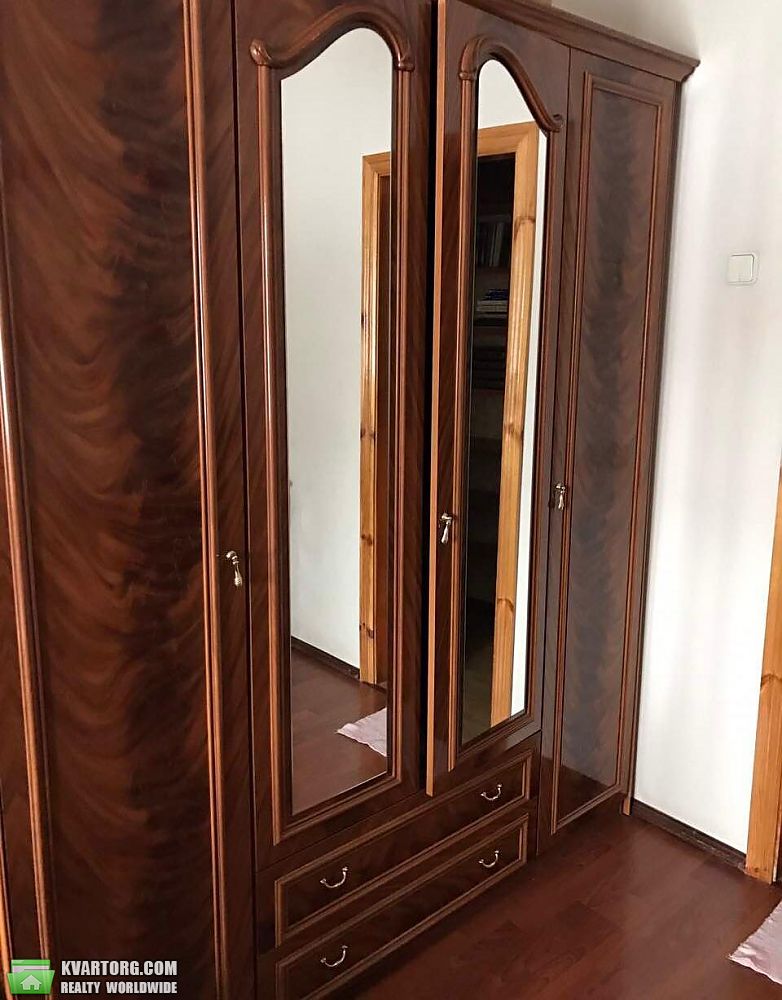 Sell 4-room apartment. Киев,  Драгоманова — photo 2