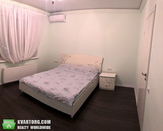 Rent out 3-room apartment. Киев, Комбинатная, — photo 5