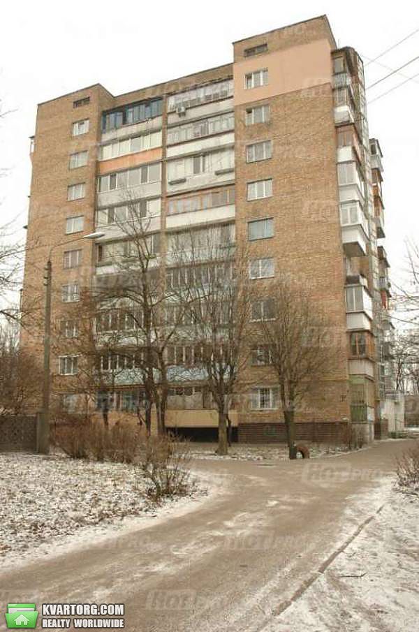 Rent out 2-room apartment. Киев, микитенко — photo 1