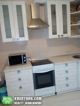 Rent out 2-room apartment. Киев,  Ревуцкого — photo 4
