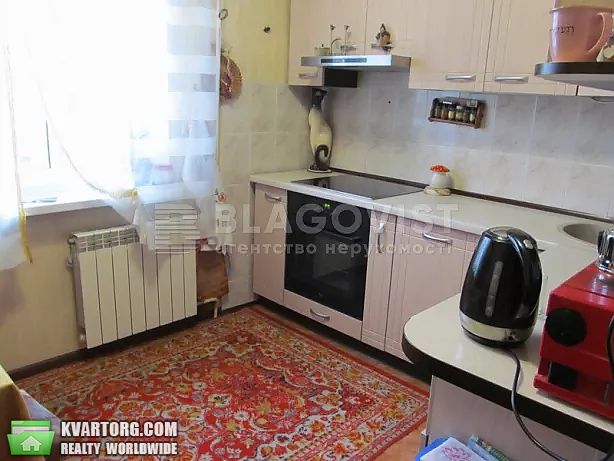 Rent out 3-room apartment. Киев, Срибнокильская — photo 5