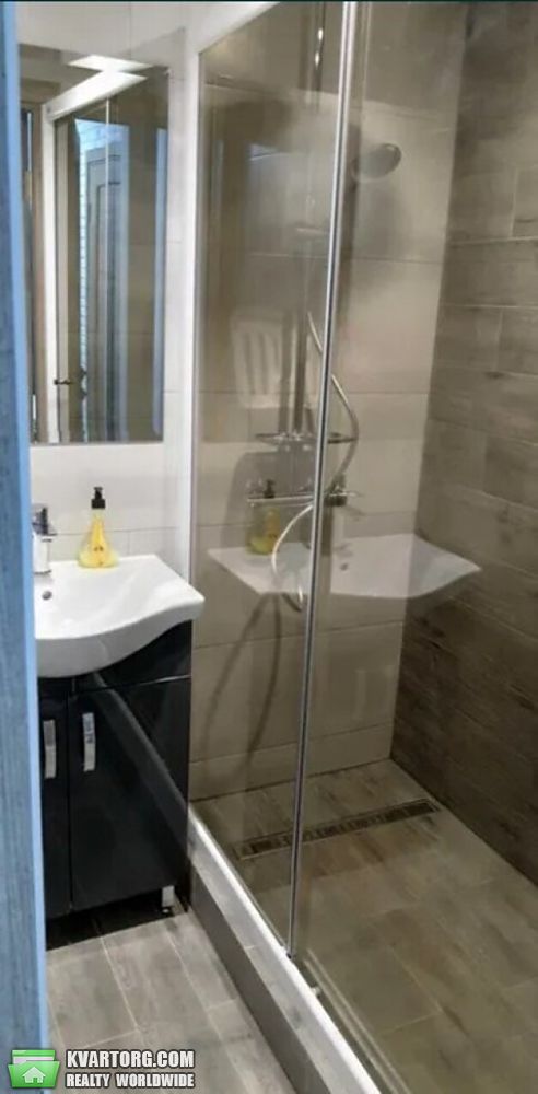 Rent out 2-room apartment. Киев, Голосеевская — photo 7