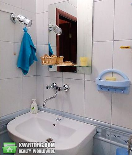 Rent out 2-room apartment. Киев,  Немировича-Данченко — photo 10