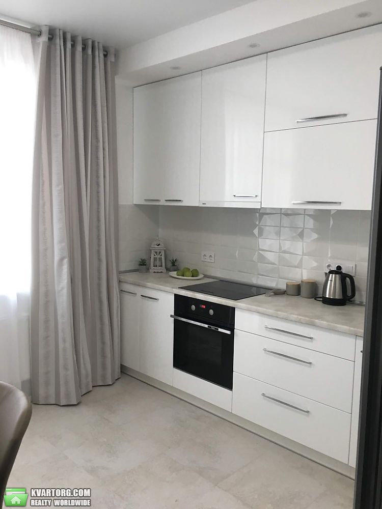 Sell 1-room apartment. Одесса, Среднефонтанская — photo 1
