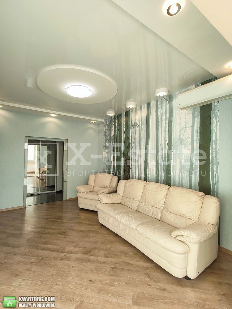 Sell 3-room apartment. Харьков, Людвига Свободы — photo 2