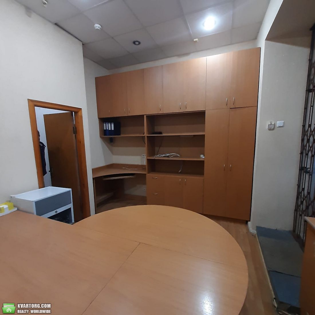 Rent out office. Киев,  Паньковская — photo 2