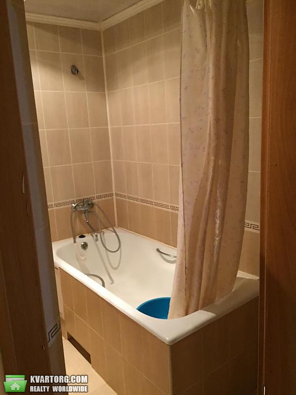 Sell 1-room apartment. Киев,  Зодчих — photo 5