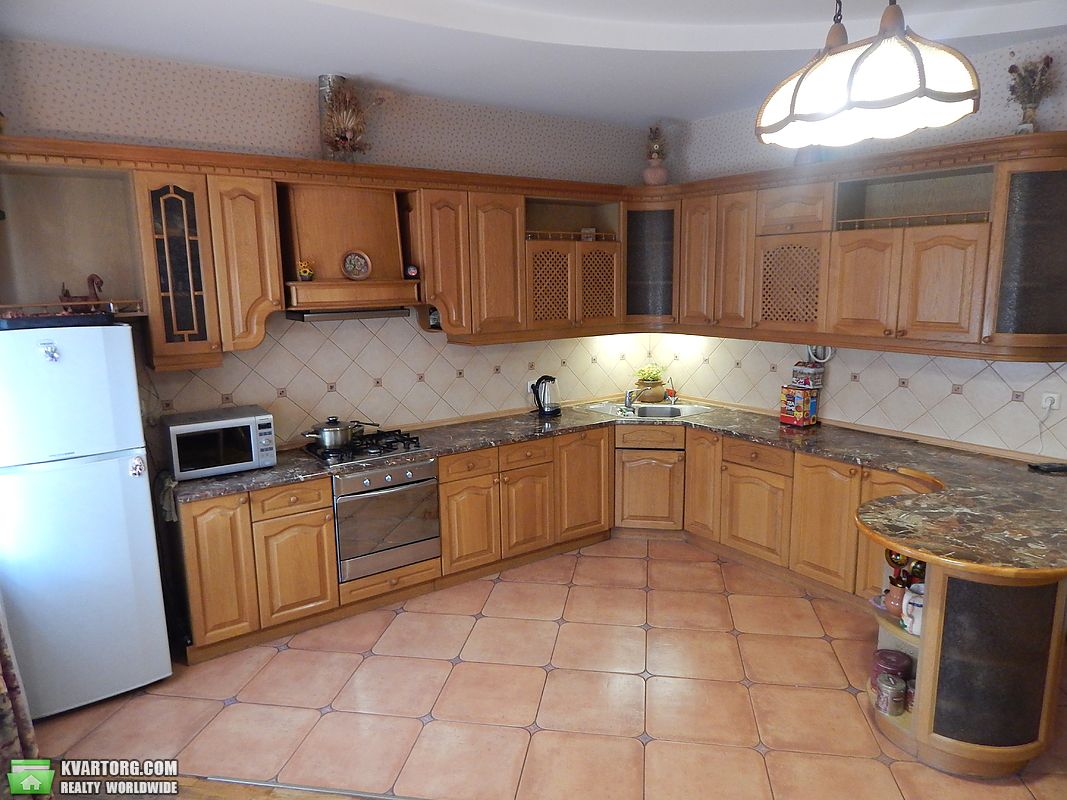 Rent out house. Киев,  Октябрьская — photo 6