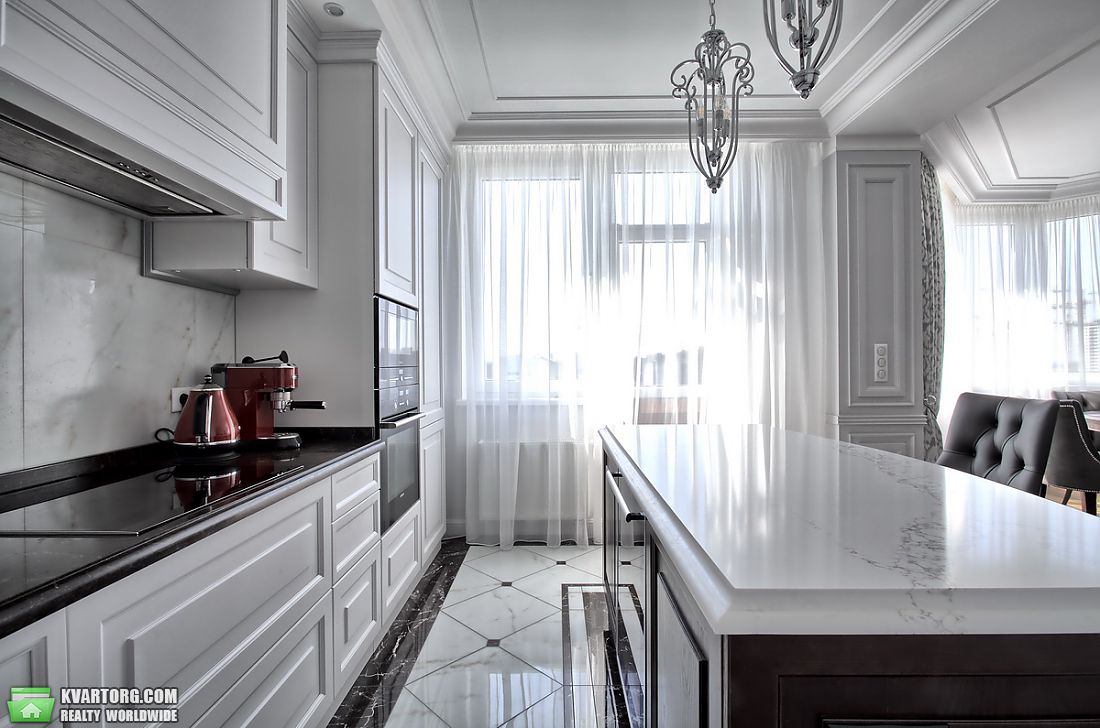 Rent out 3-room apartment. Киев,  Срибнокильская — photo 3