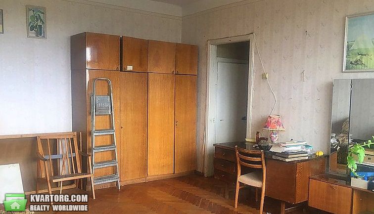Sell 3-room apartment. Киев,  Метрологическая — photo 1