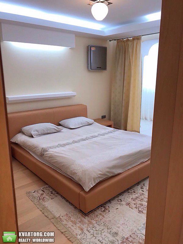 Sell 3-room apartment. Киев,  Урловская — photo 2