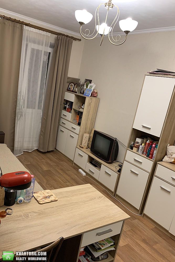 Sell 1-room apartment. Киев,  Героев Днепра — photo 1