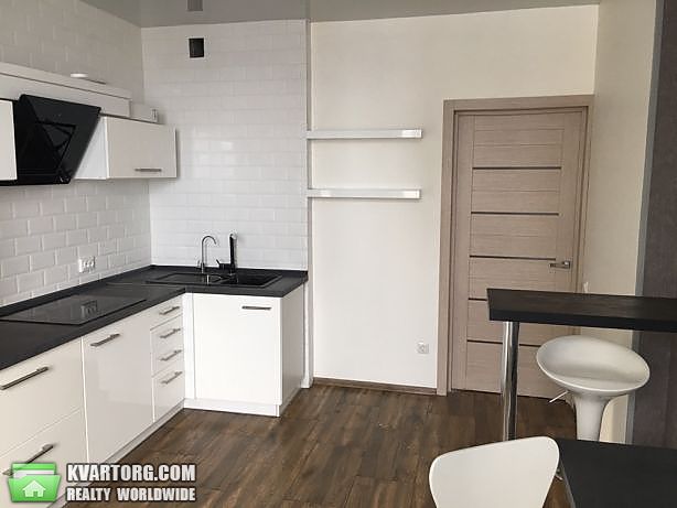 Rent out 1-room apartment. Киев, Харьковском шоссе — photo 4