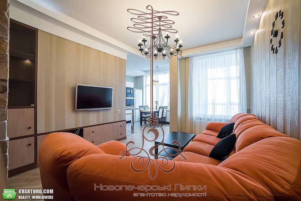 Sell 3-room apartment. Киев,  Драгомирова — photo 1