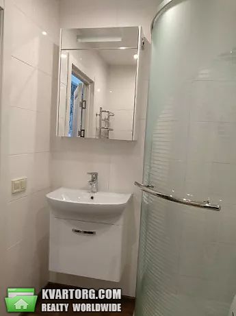 Rent out 3-room apartment. Киев,  Энтузиастов — photo 5
