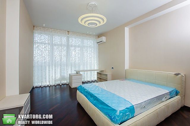 Sell 4-room apartment. Киев,  Драгомирова — photo 5