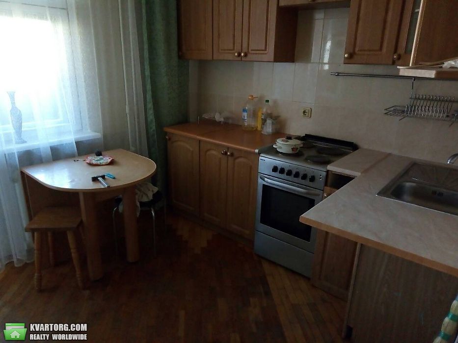 Rent out 2-room apartment. Киев,  Лисковская — photo 2
