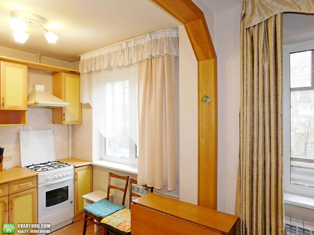 Rent out 2-room apartment. Одесса, Старицкого — photo 1